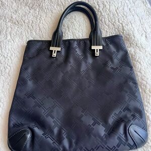 TUMI signature logo black tote. NWT